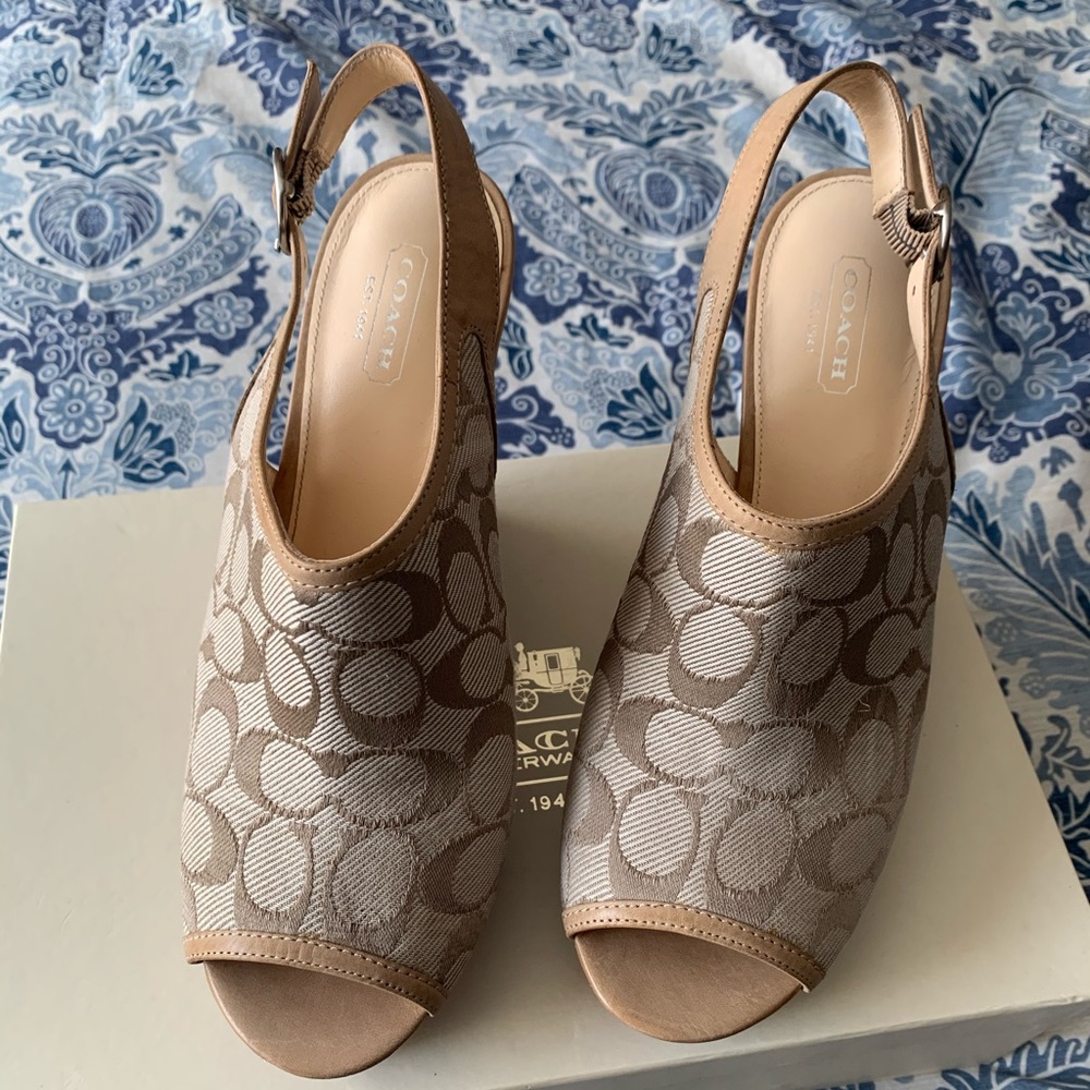 New Coach Signature Janet wedges shoes 10